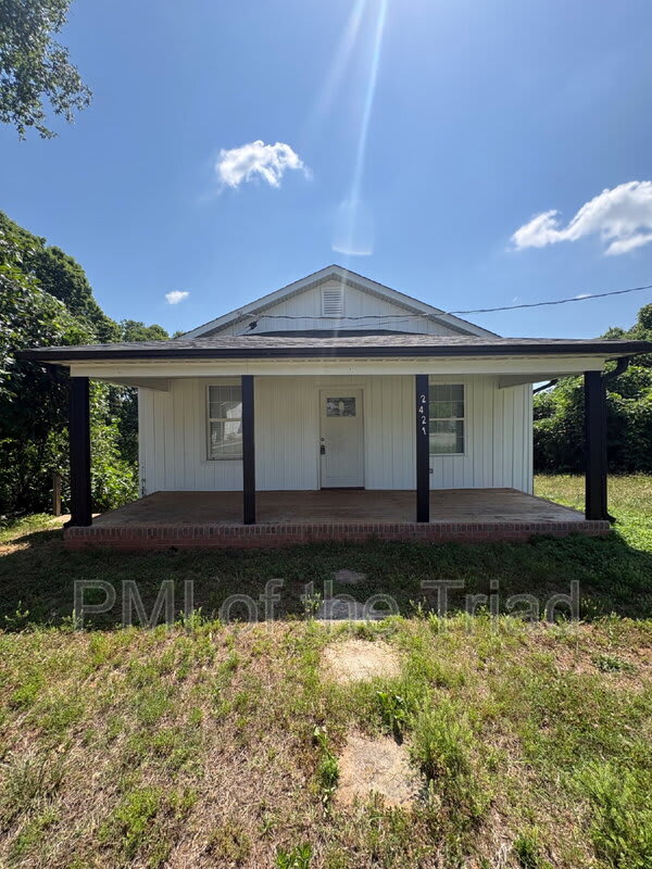 2421 Daisy Street – photo 1