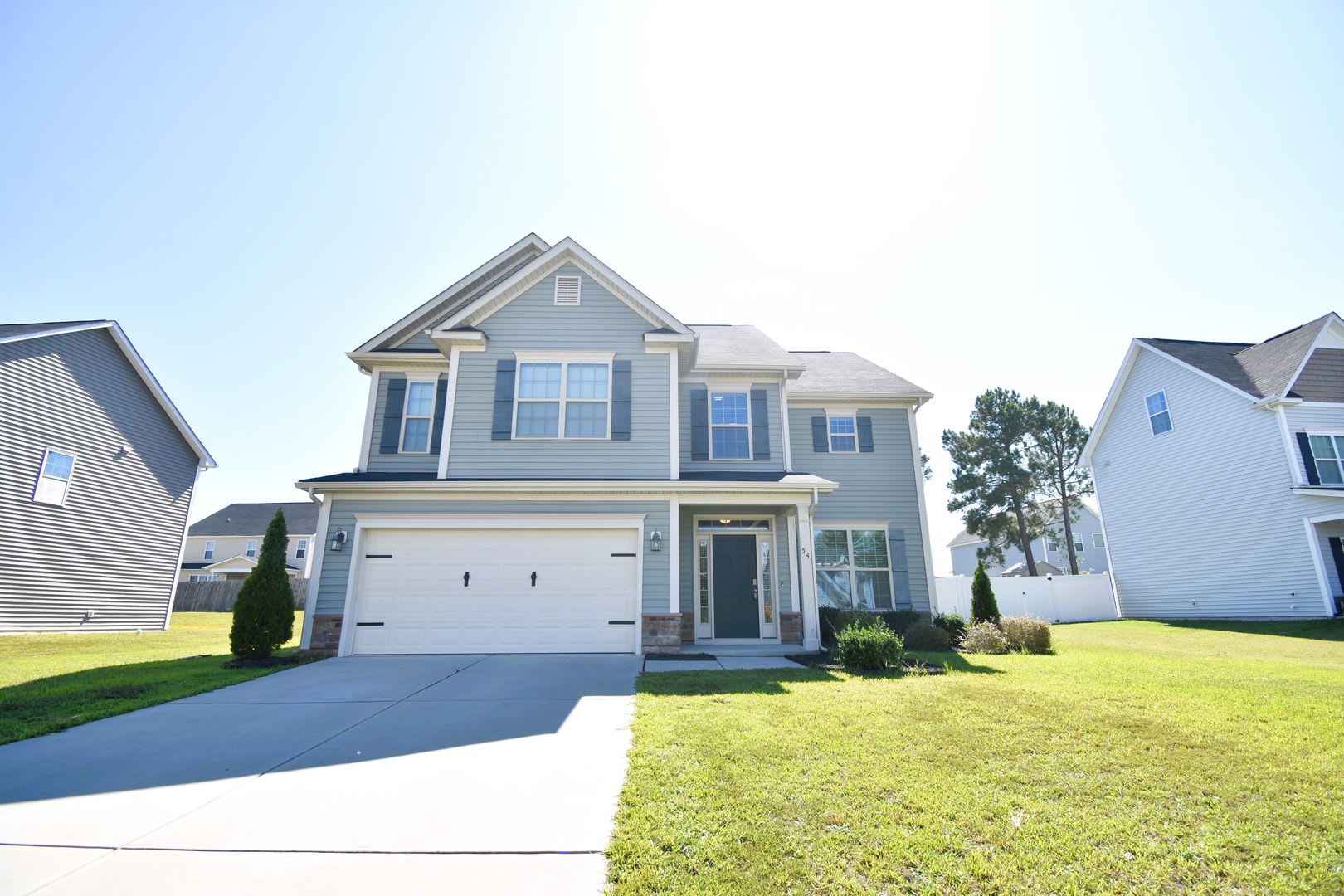 Coming Soon 4 Bedroom 3 Bathroom Small Dogs Allowed – photo 1