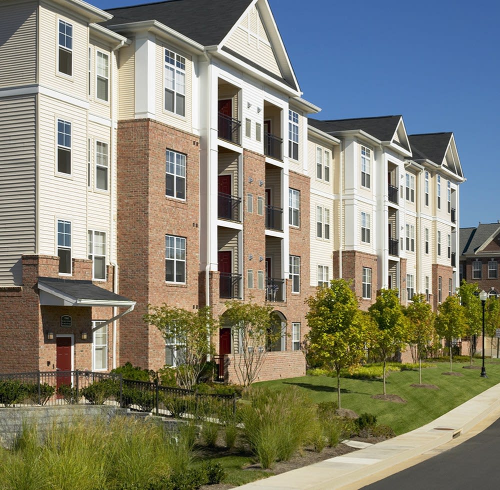 The Point at Herndon – photo 1 of 17