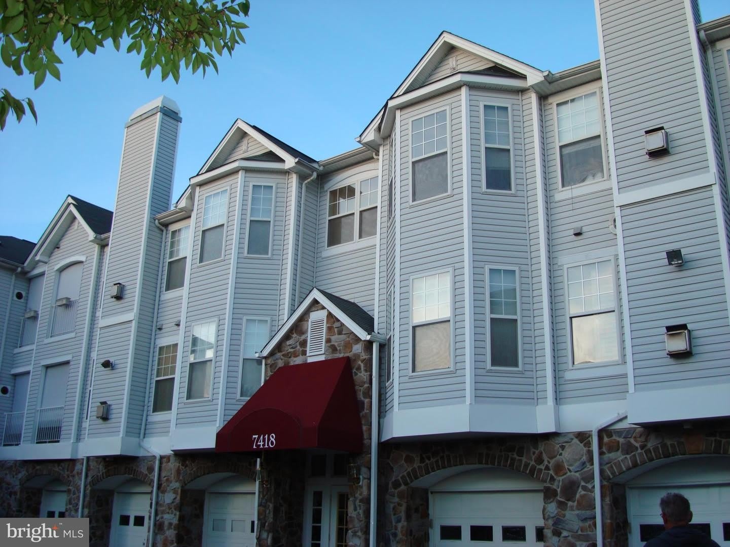 7418 HINDON CIR #B1203 – photo 1 of 16
