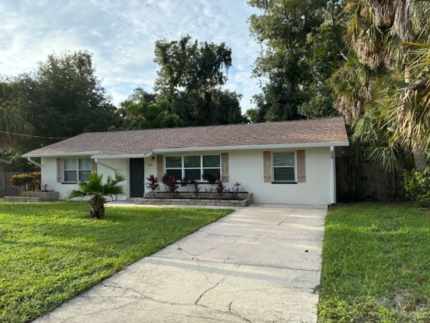 Must See! Renovated 3/2 Block Home Close To River! Water and Lawn Care Included – photo 1 of 17