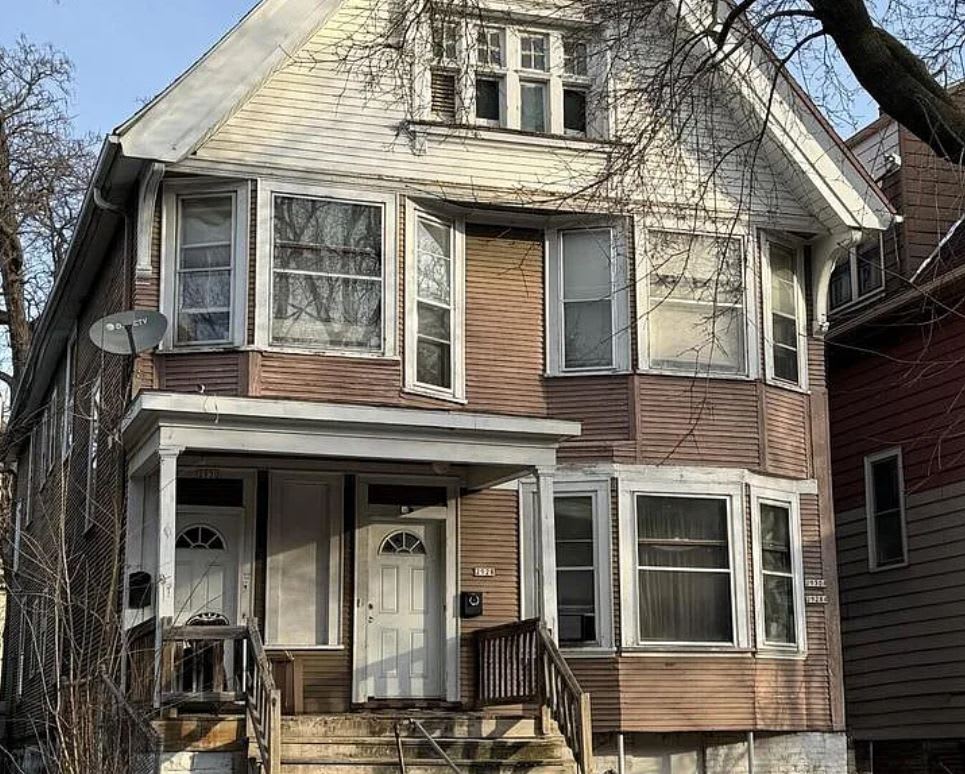 2928 West Juneau Avenue – photo 1