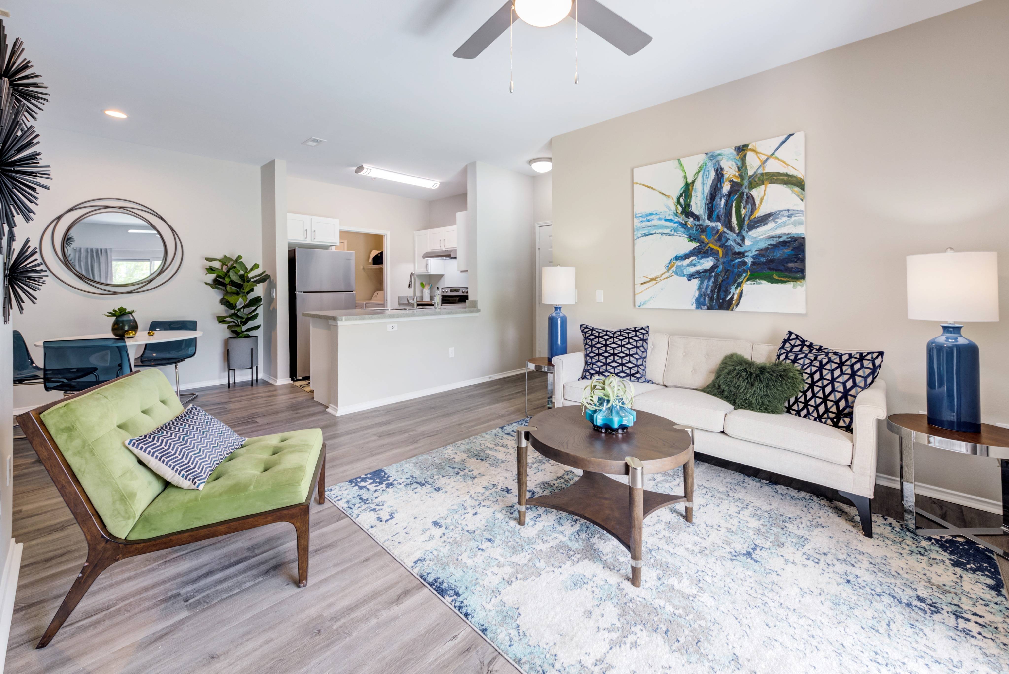 Avalon Oaks Apartments – photo 1