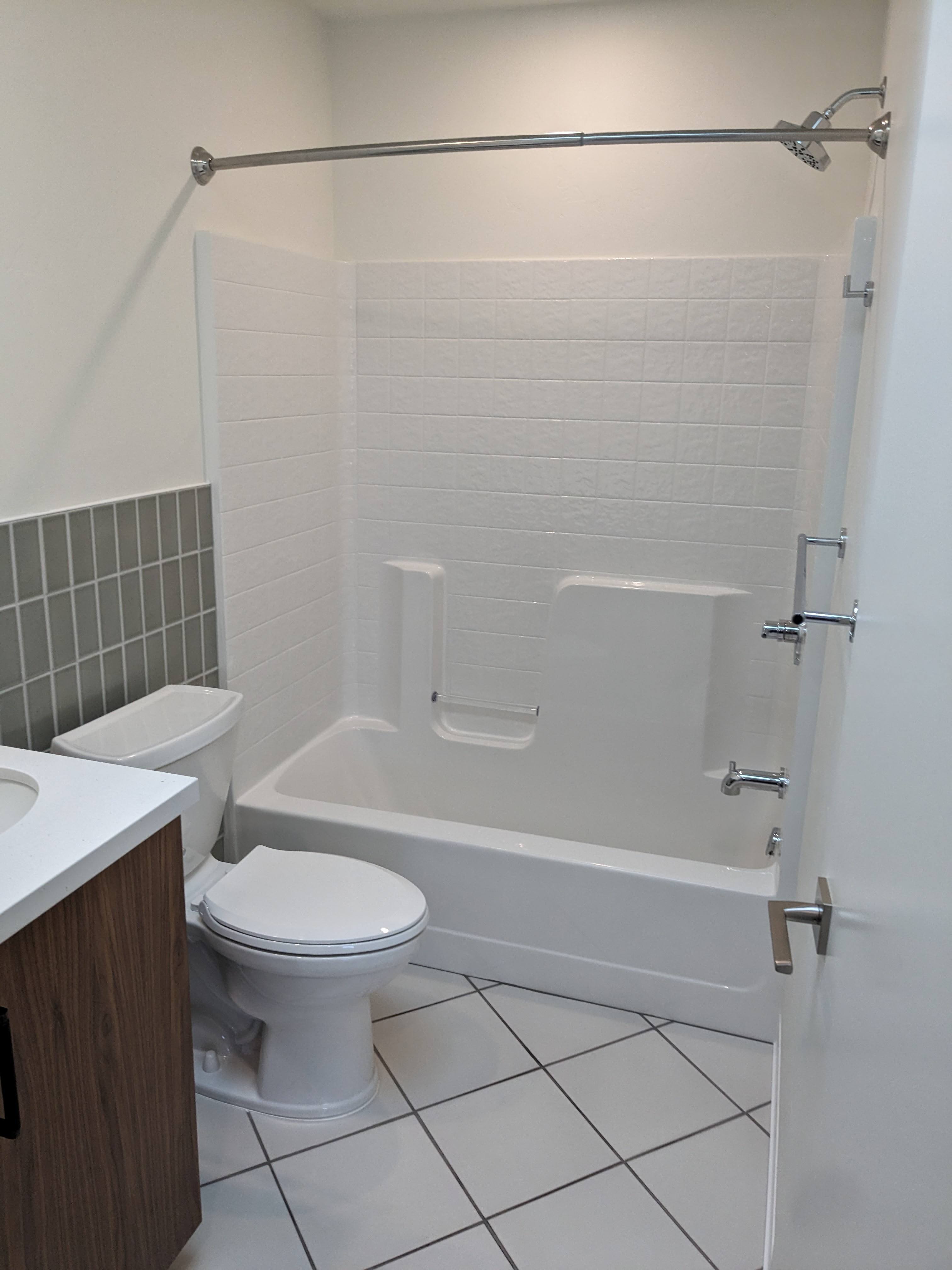 2811 1/2 E St – photo 1 of 17