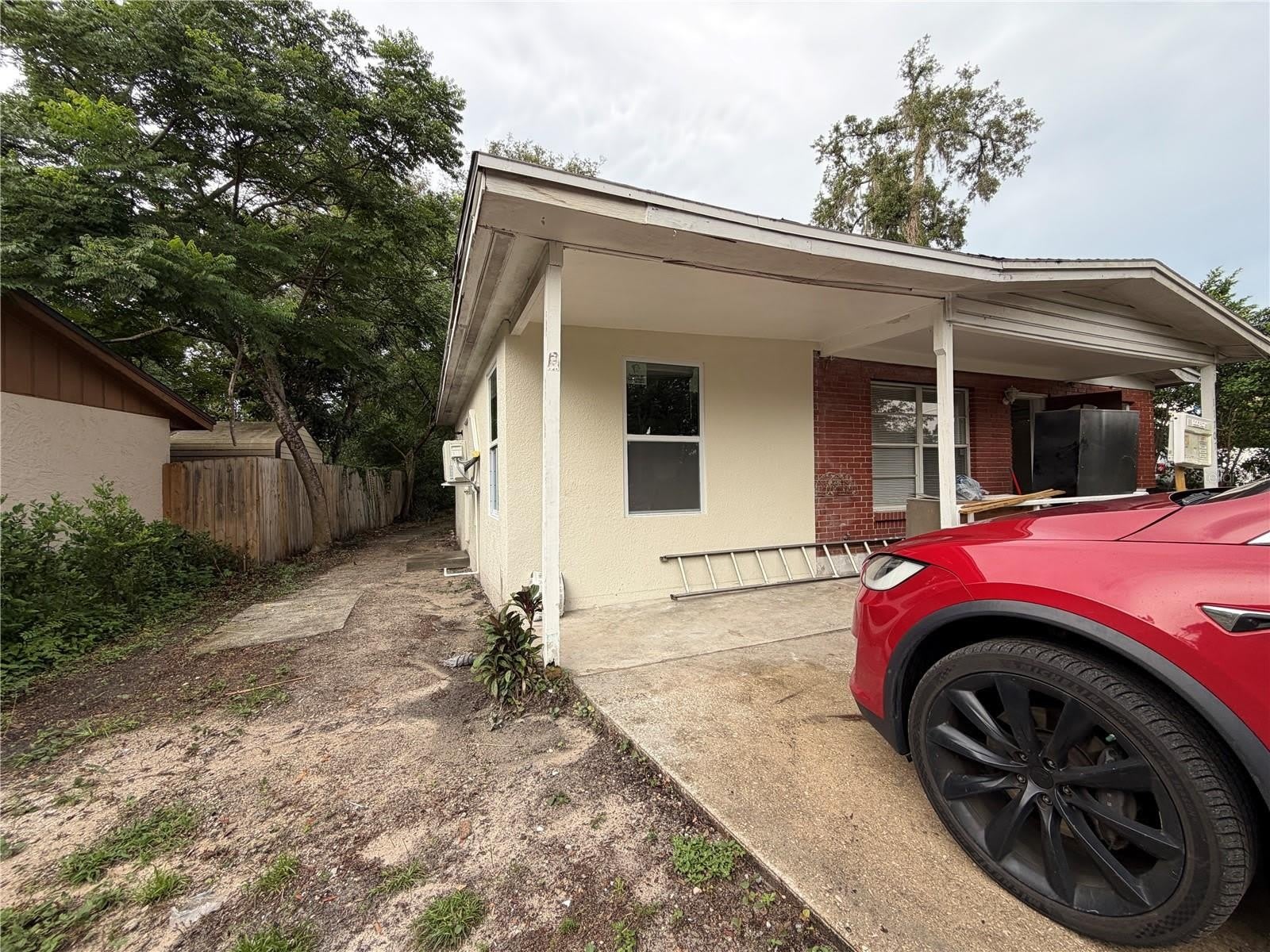 11707 North Drive – photo 1 of 230