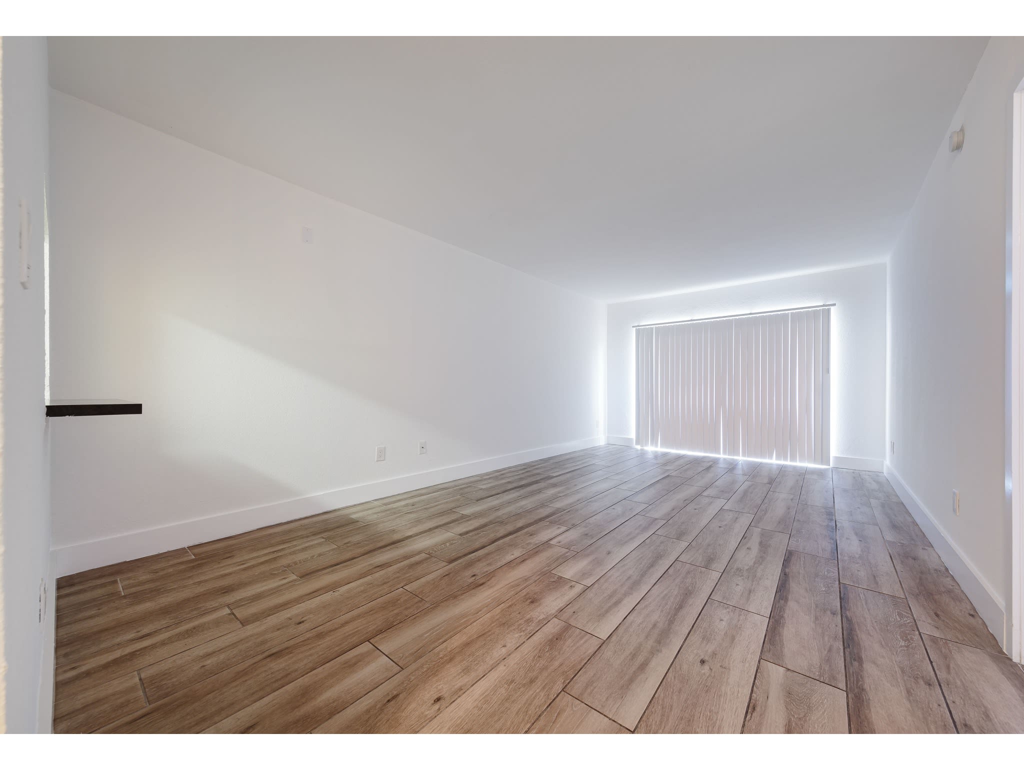 3611 Oak Av 3611 Miami Fl 33133 – photo 1