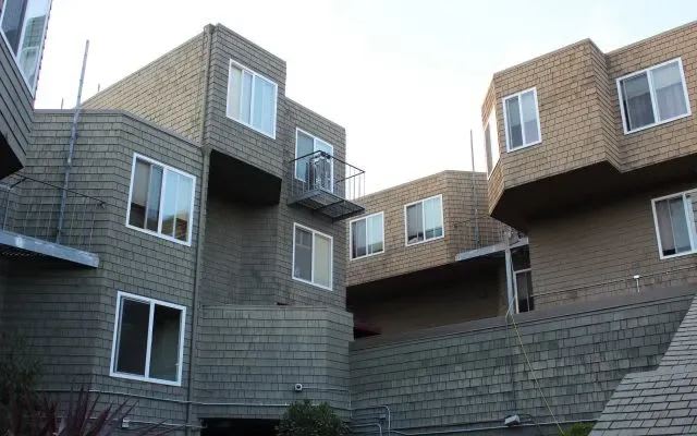 1227 Hampshire St. – photo 1