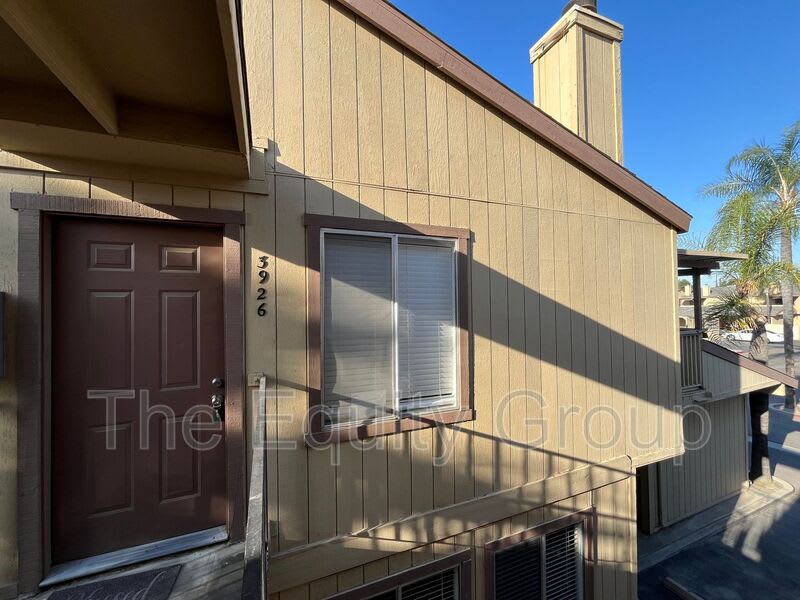 3926 W. Meadow Ave – photo 1 of 14