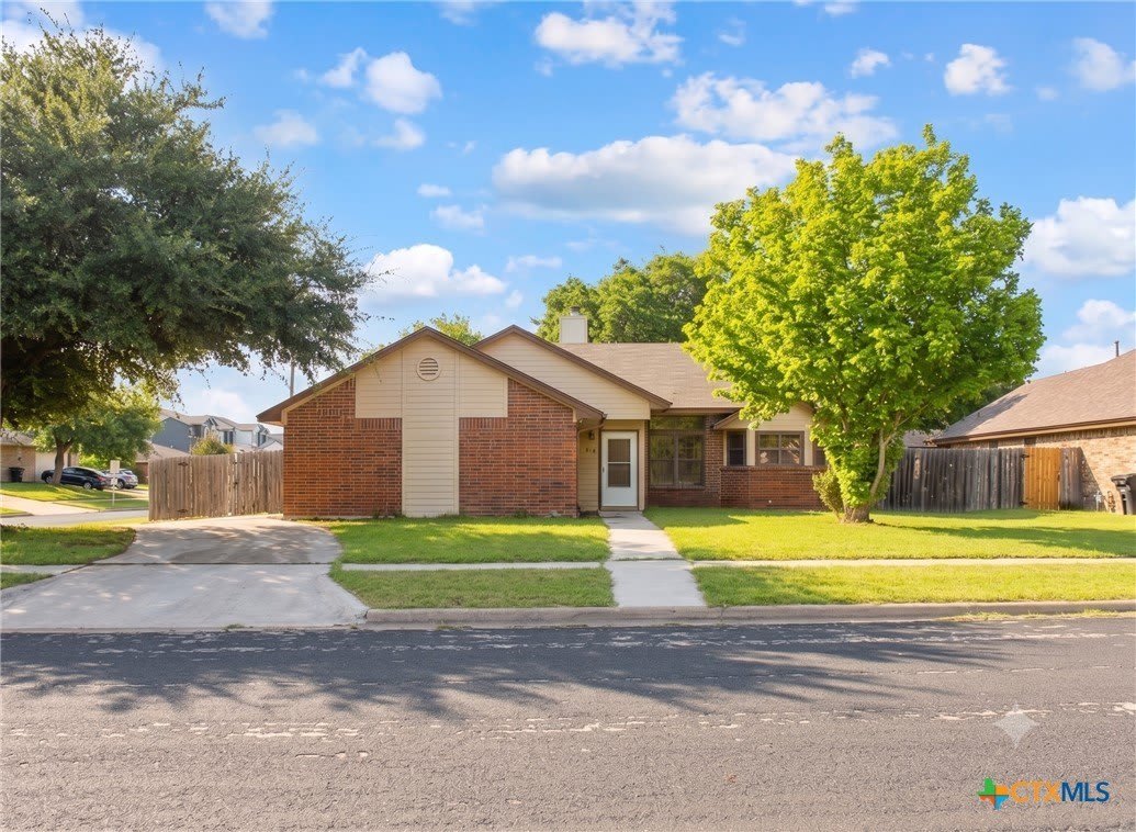 4916 Glass Mountain Drive – photo 1