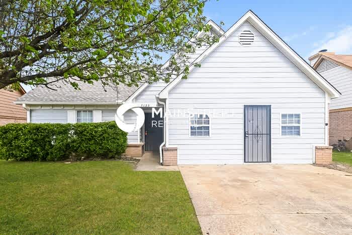 7123 Hampton Drive – photo 1