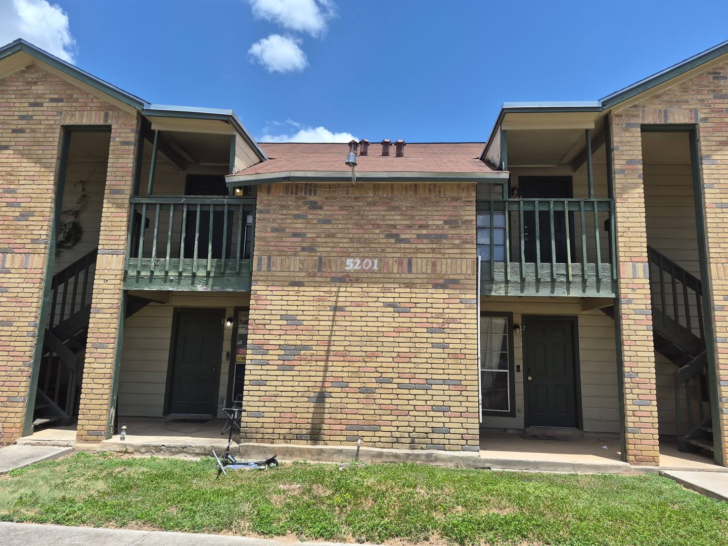 5201 Meadow Field 3 San Antonio Tx 78250 – photo 1