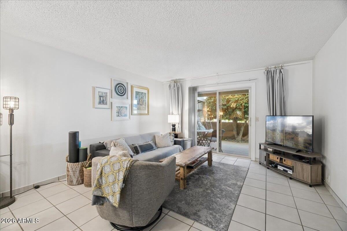 4150 E CACTUS Road – photo 1