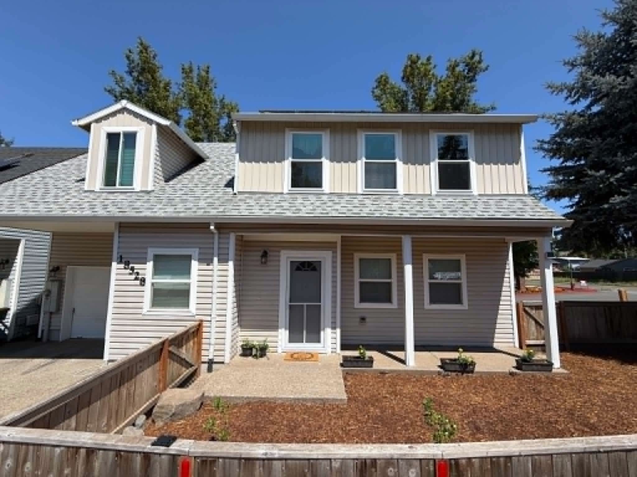 18528 SW McClarey Drive – photo 1 of 34
