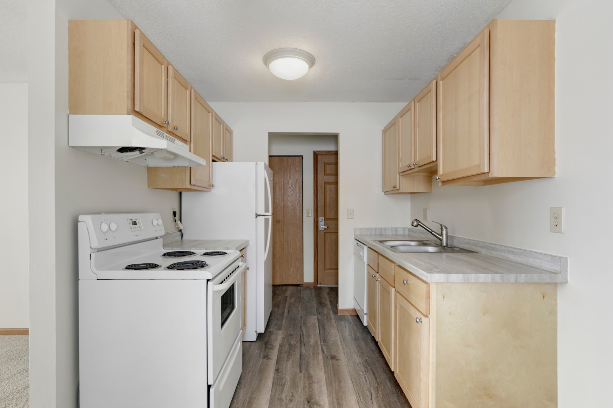 View Pointe Apartments – photo 1 of 16