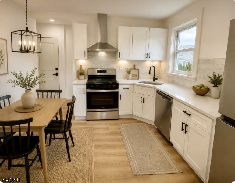 662 Selfmaster Pkwy – photo 1 of 19