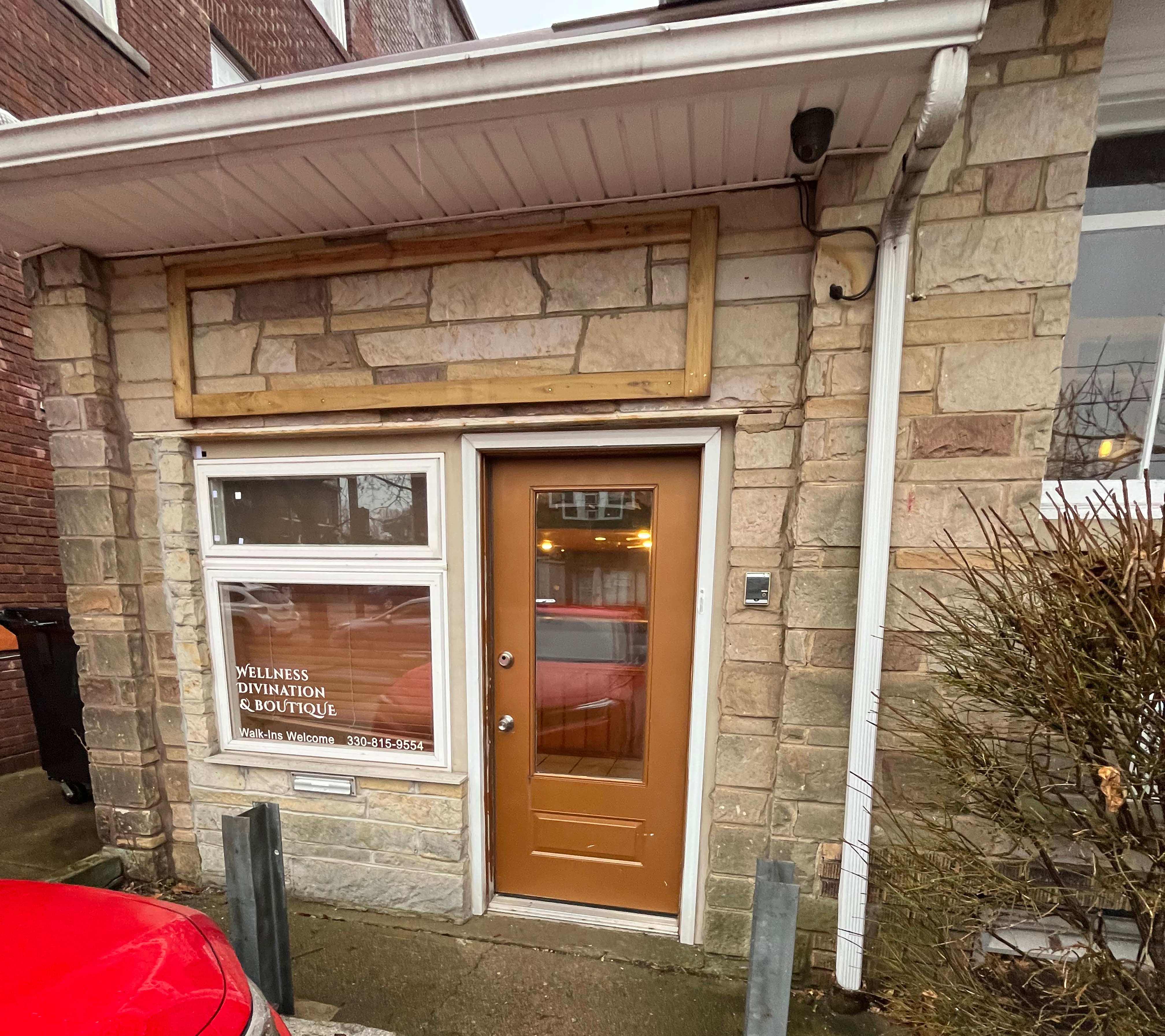 15 S Highland Ave – photo 1