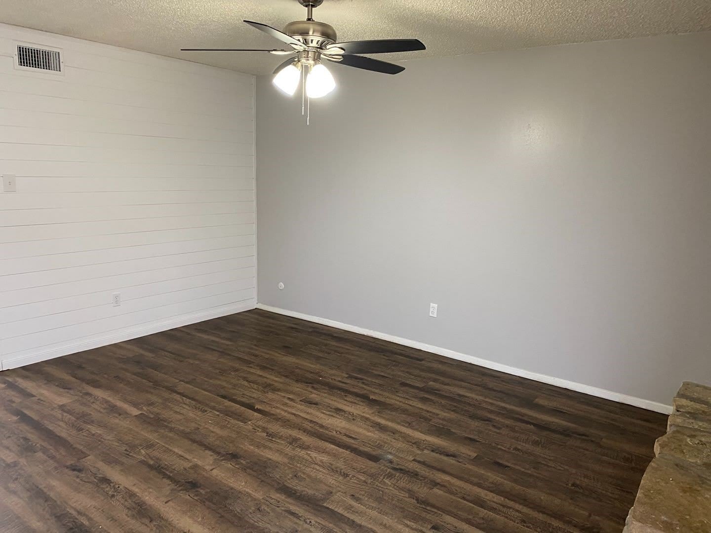 1604 Sun Valley Drive – photo 1