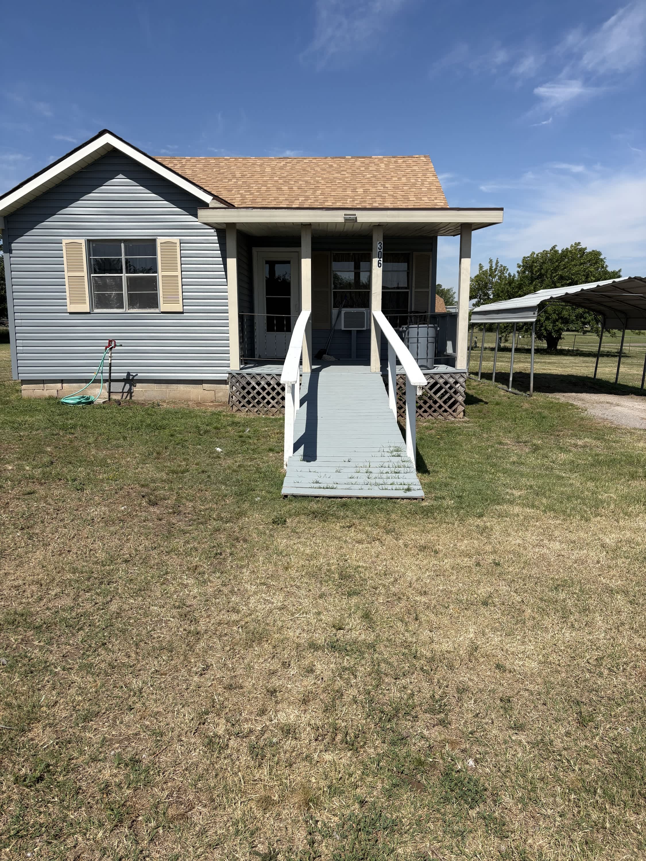 306 Hillside Road