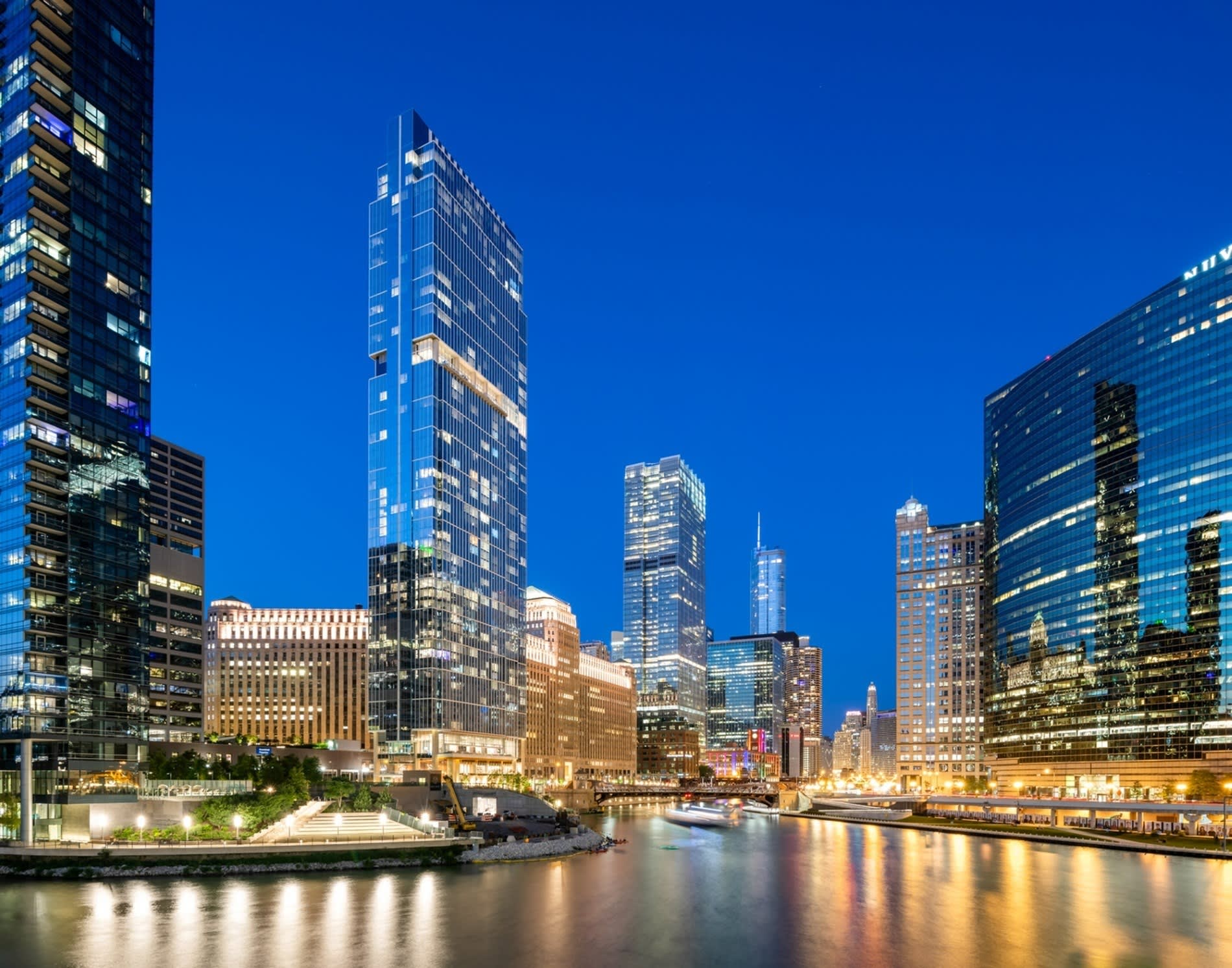 Wolf Point East – photo 1