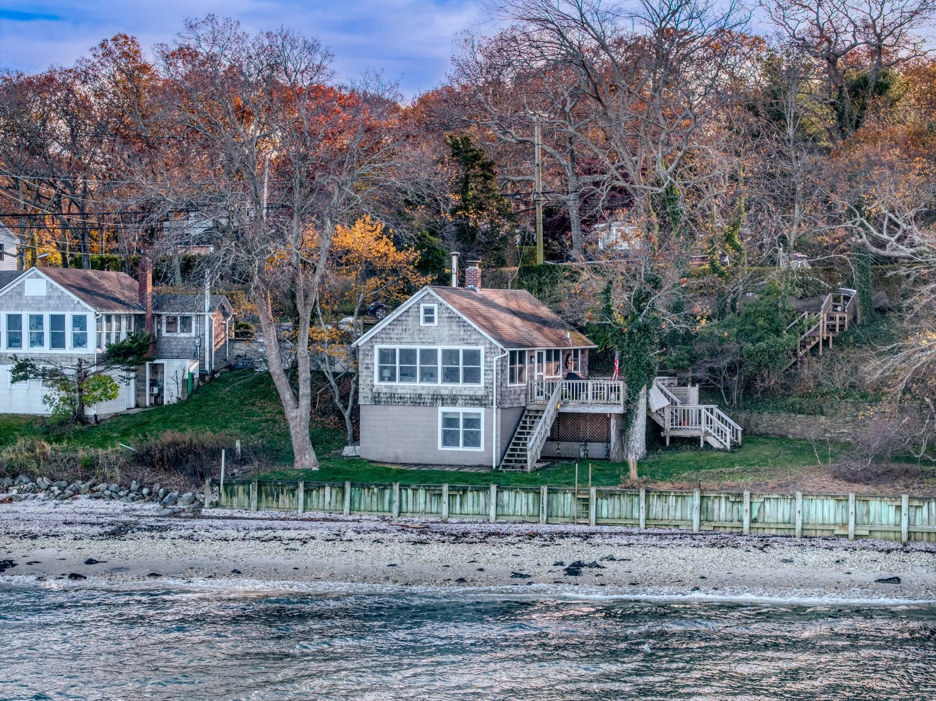 3675 NOYACK RD – photo 1 of 12