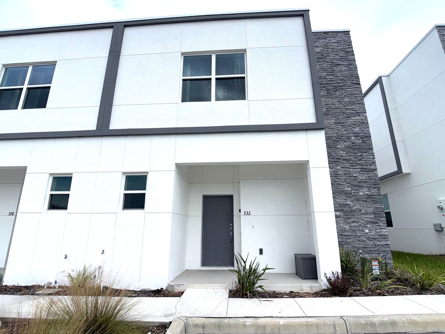 Fully Furnished &amp; Move-In Ready – Lawn Care, Pool Maintenance, and Pest Control are Included! – photo 1 of 37