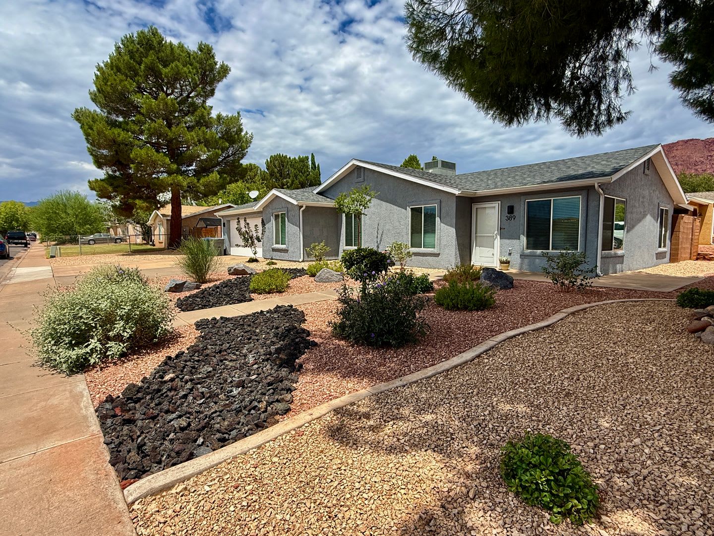 Pet-Friendly 4-BR home in Ivins – photo 1 of 30