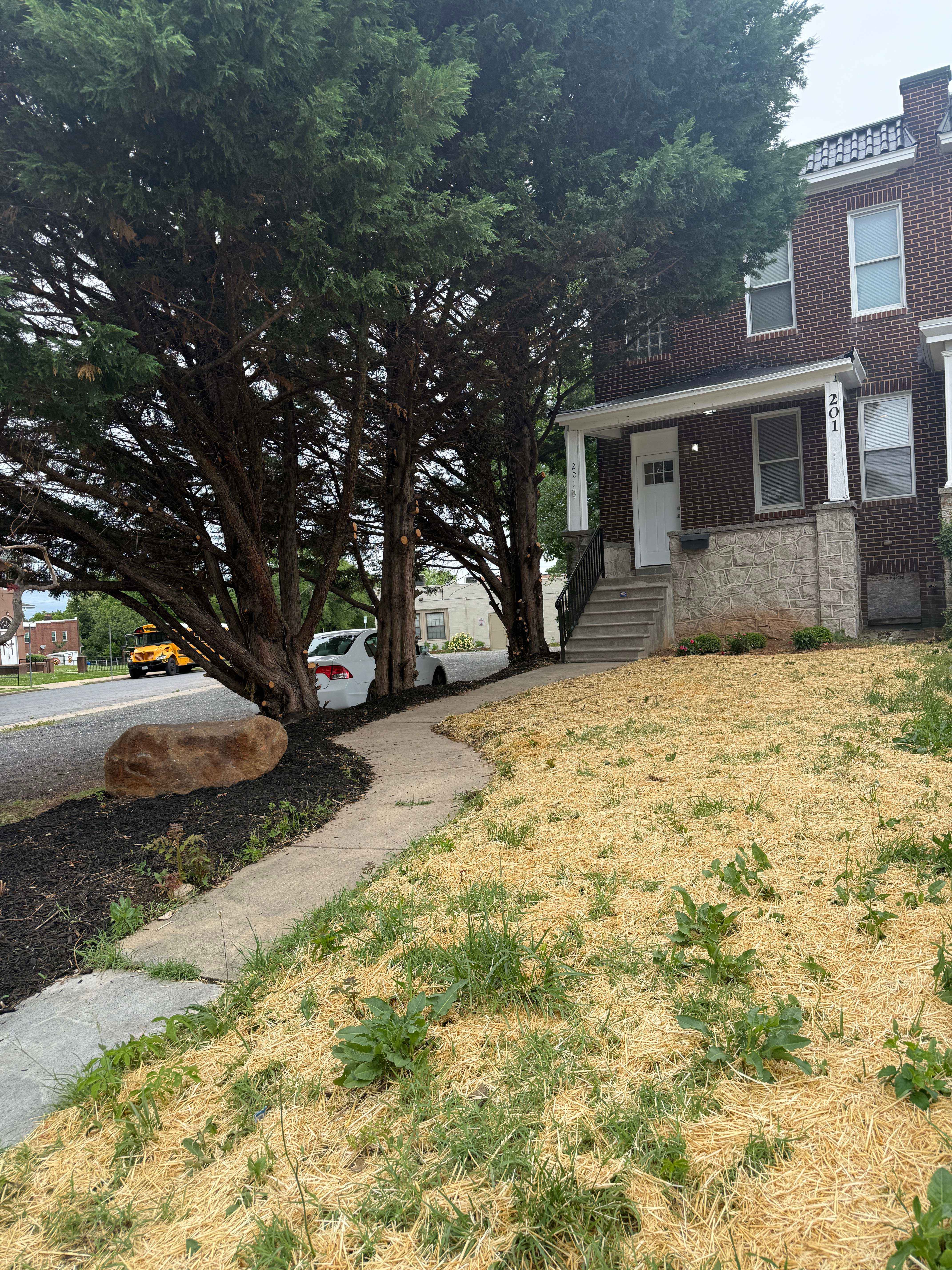 201 Willow Spring Rd – photo 1