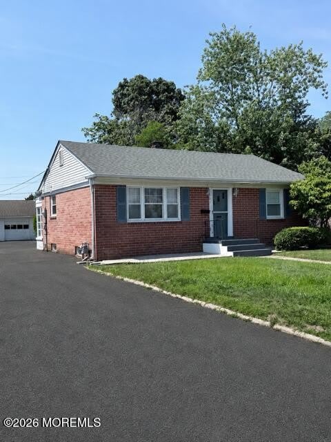 621 Essex Avenue – photo 1 of 18
