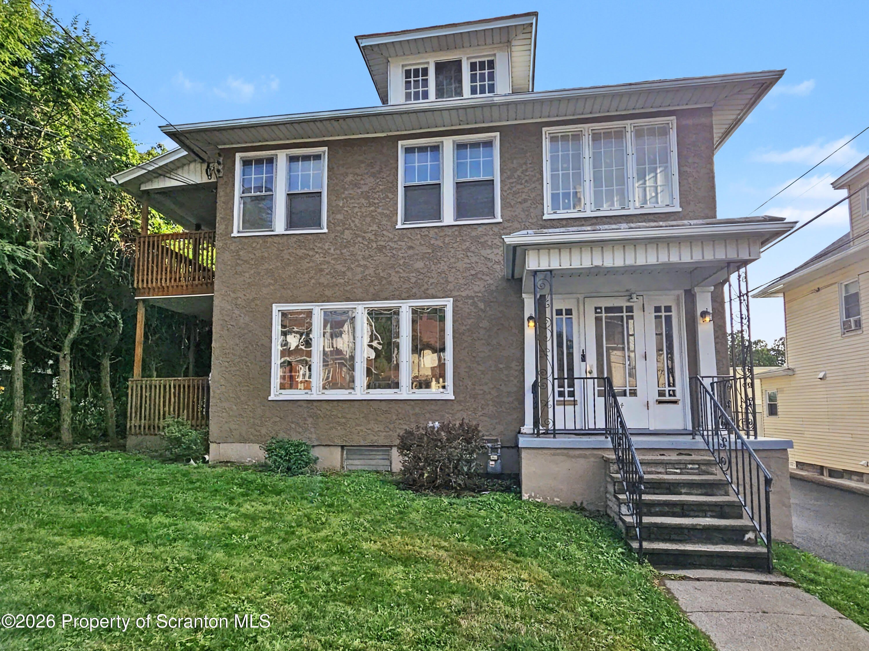 1614 Linden Street – photo 1
