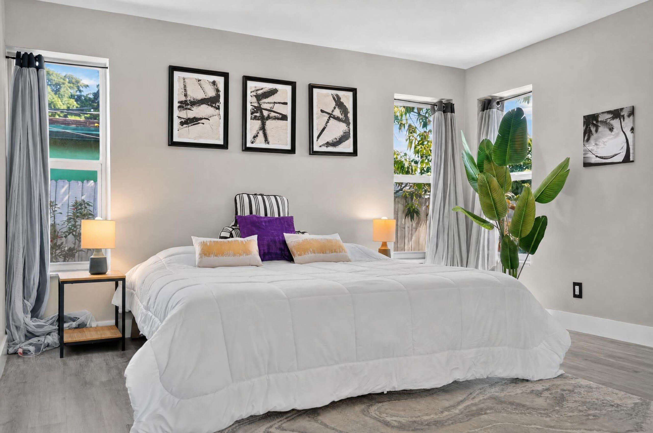 27 NW 14th Avenue – photo 1