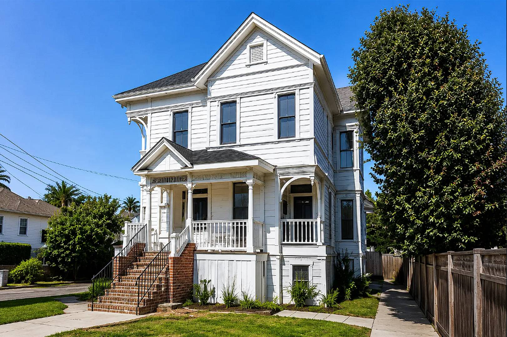 1167 East Santa Clara St – photo 1