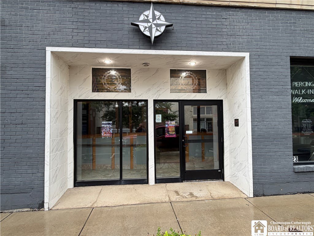 21 E 3rd Street – photo 1 of 10