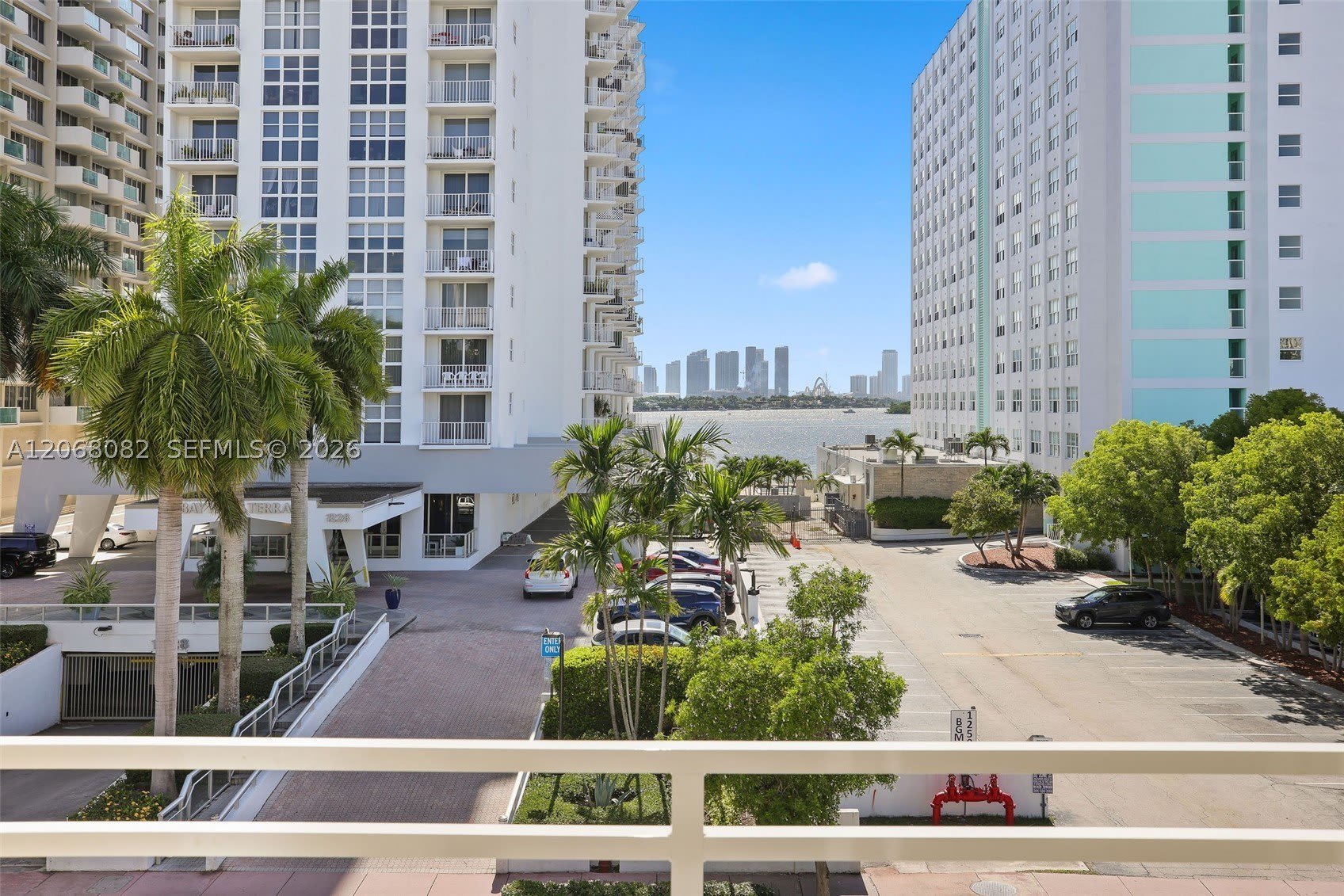 1245 West Ave – photo 1