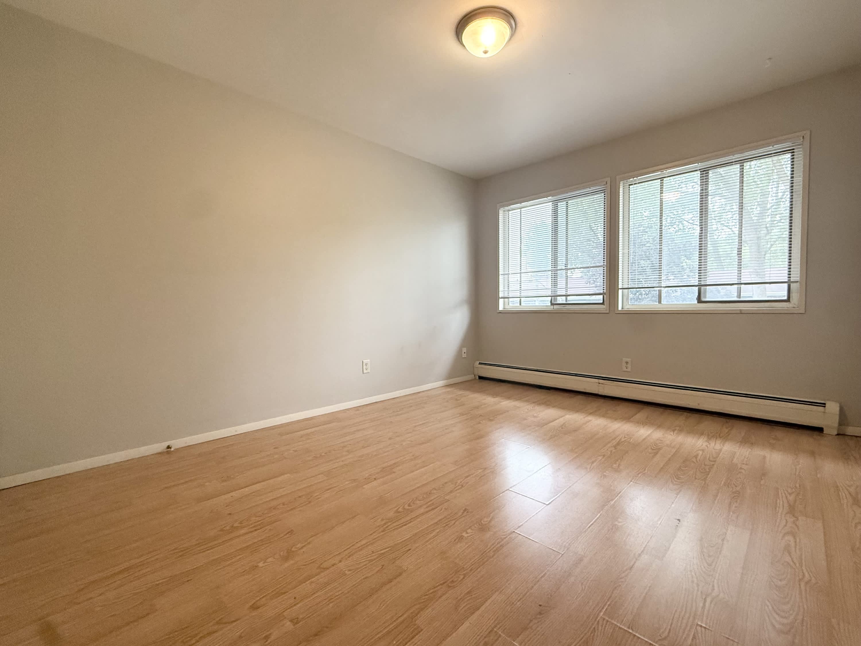 2080 Allen Boulevard – photo 1 of 12