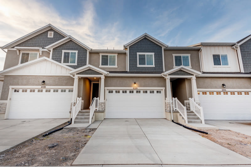 13124 S Tower Ridge Dr – photo 1 of 79