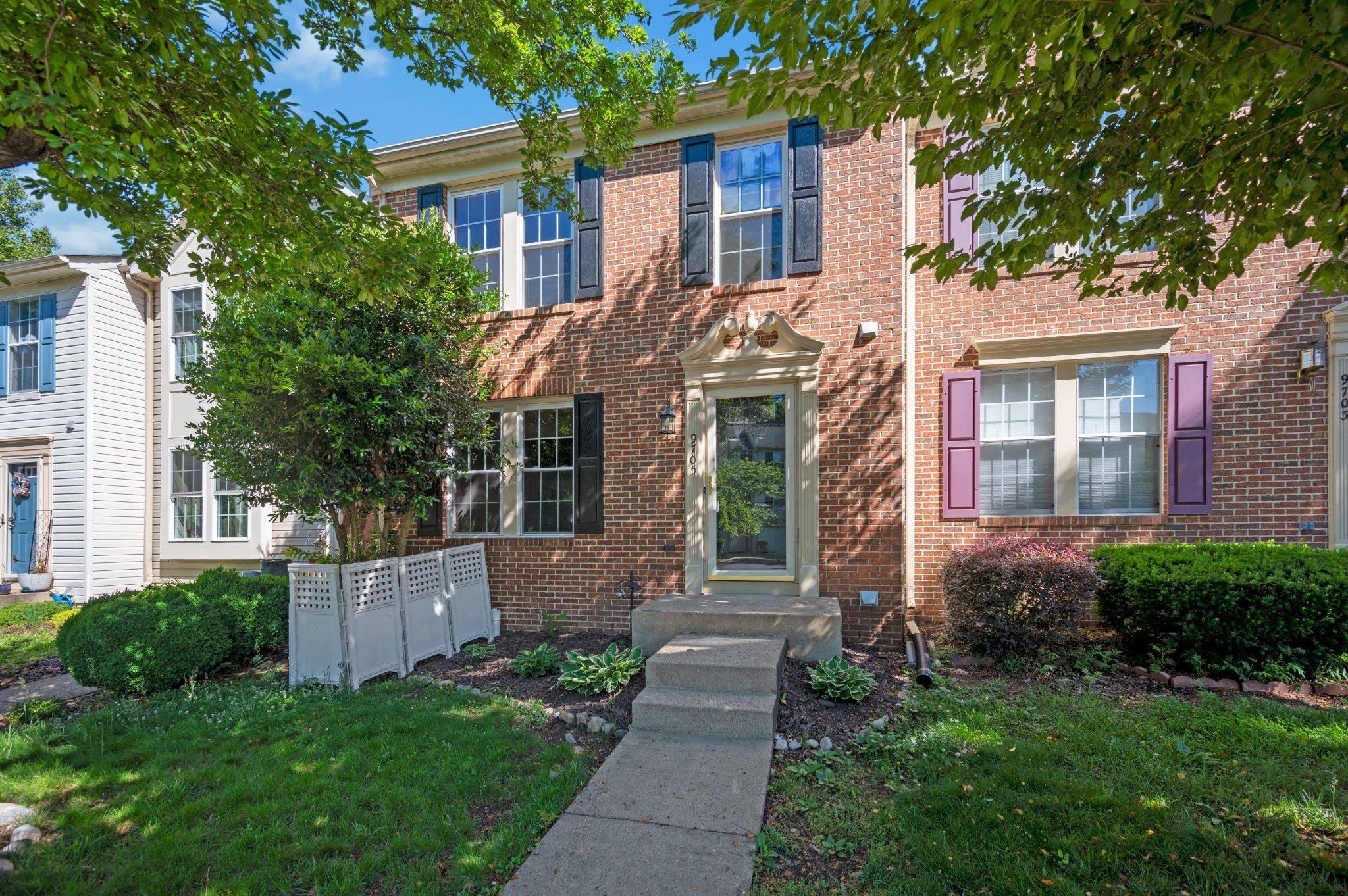 9705 BECKER Court – photo 1