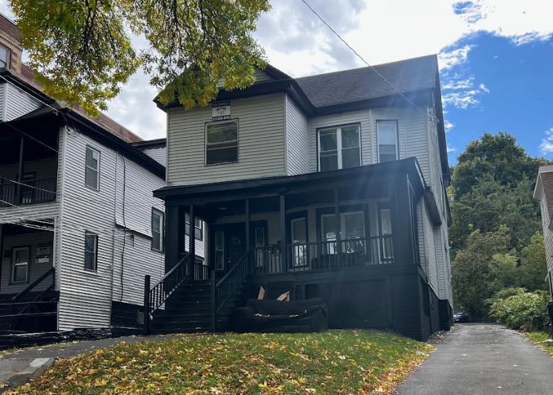 1526 East Genesee St Apt 4Apt 4 – photo 1
