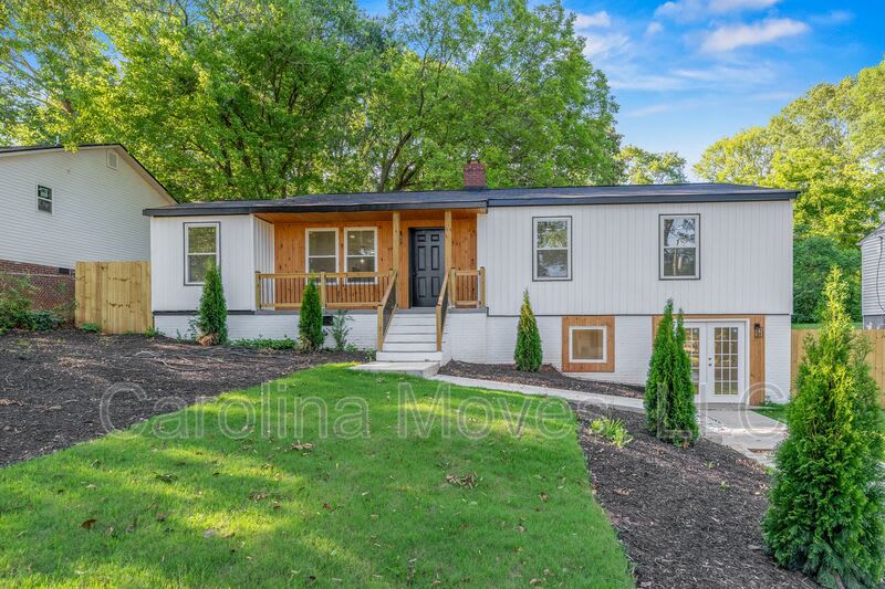 10 Valley View Lane – photo 1 of 24