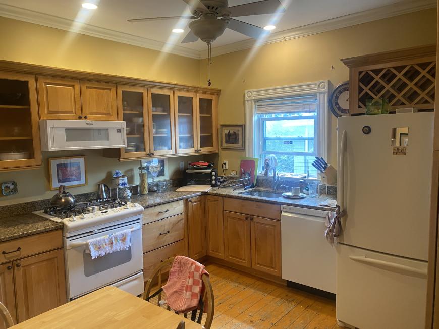 85 Boston Ave. – photo 1