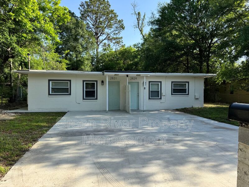 2831 West 6th Street – photo 1
