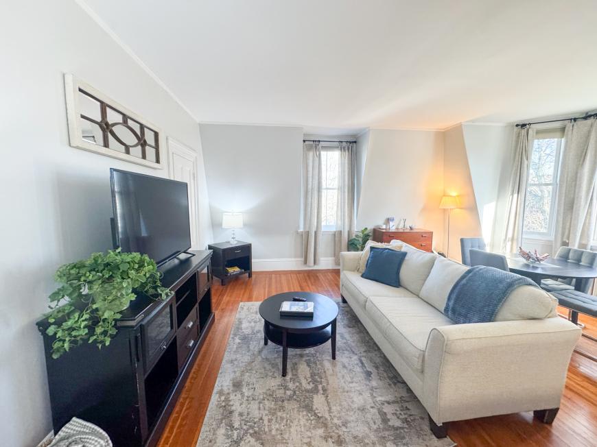 39 Cypress St – photo 1