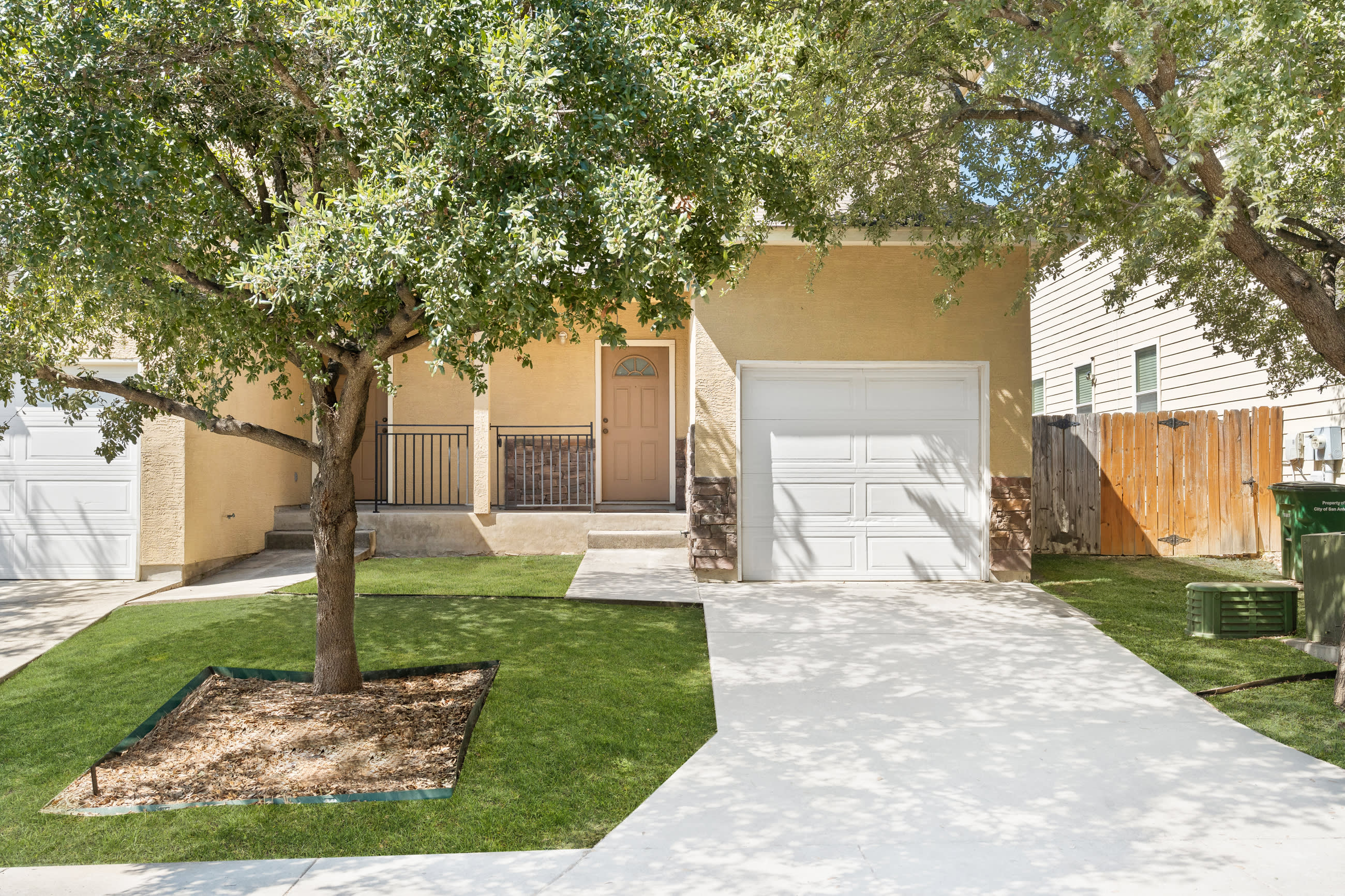 4915 Appleseed Ct – photo 1