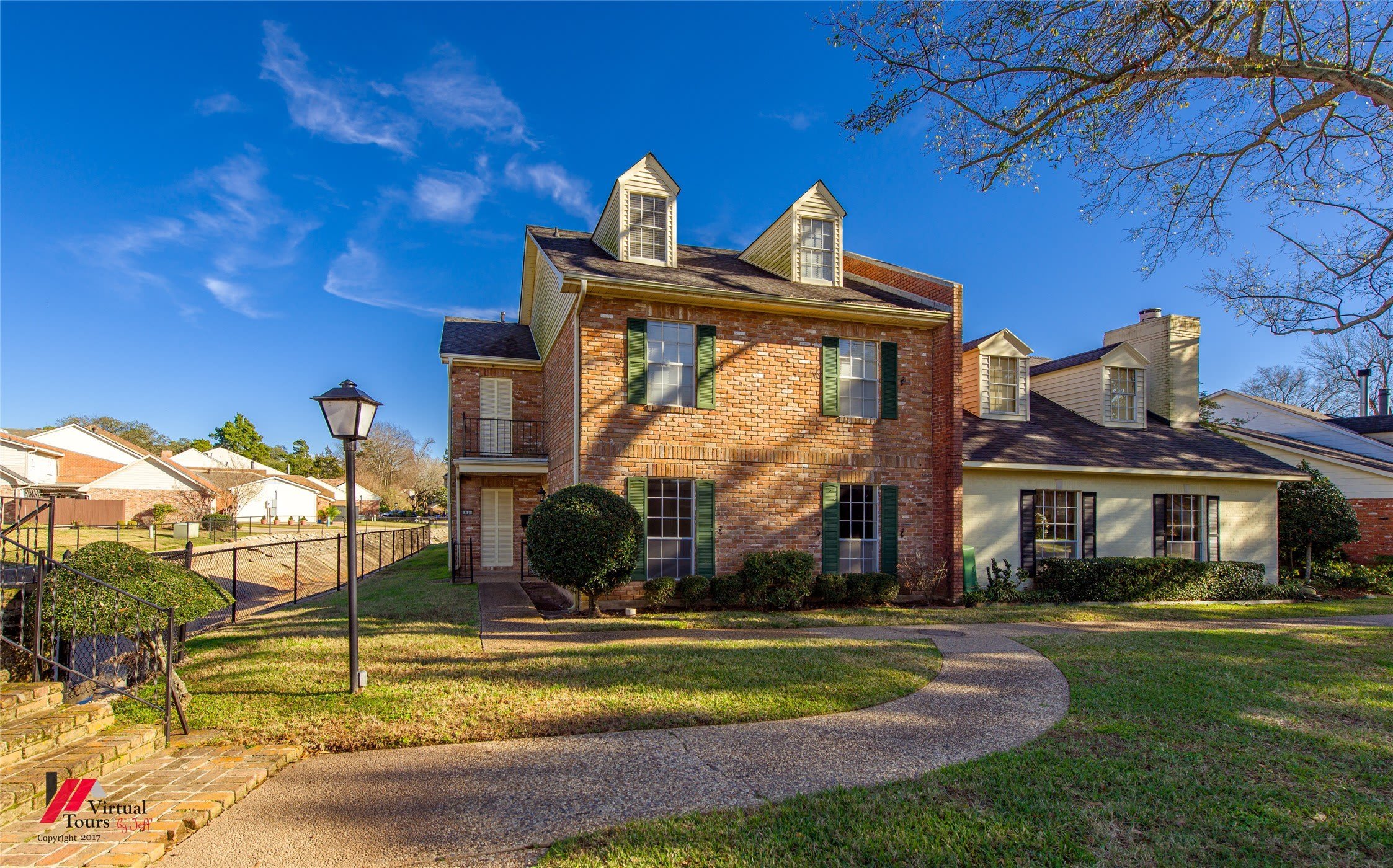 65 Tealwood Street – photo 1