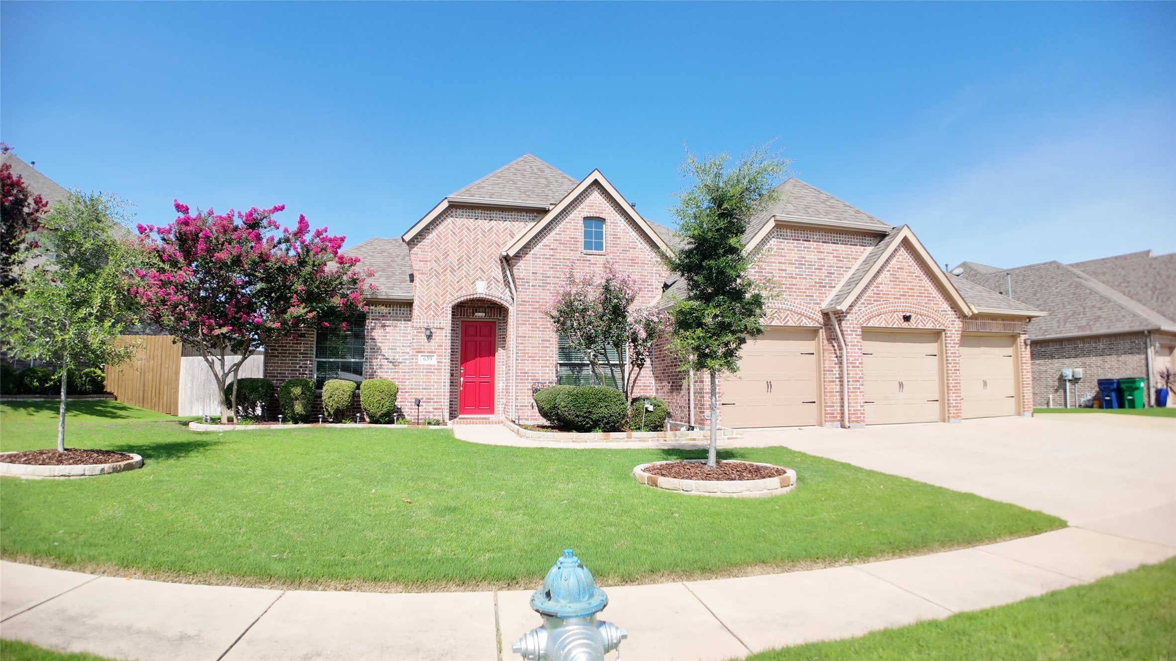 639 Stevenson Drive – photo 1 of 95