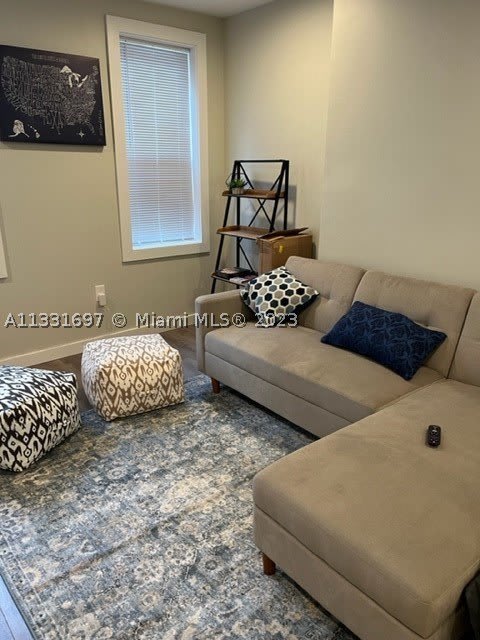 1247 S Newkirk – photo 1