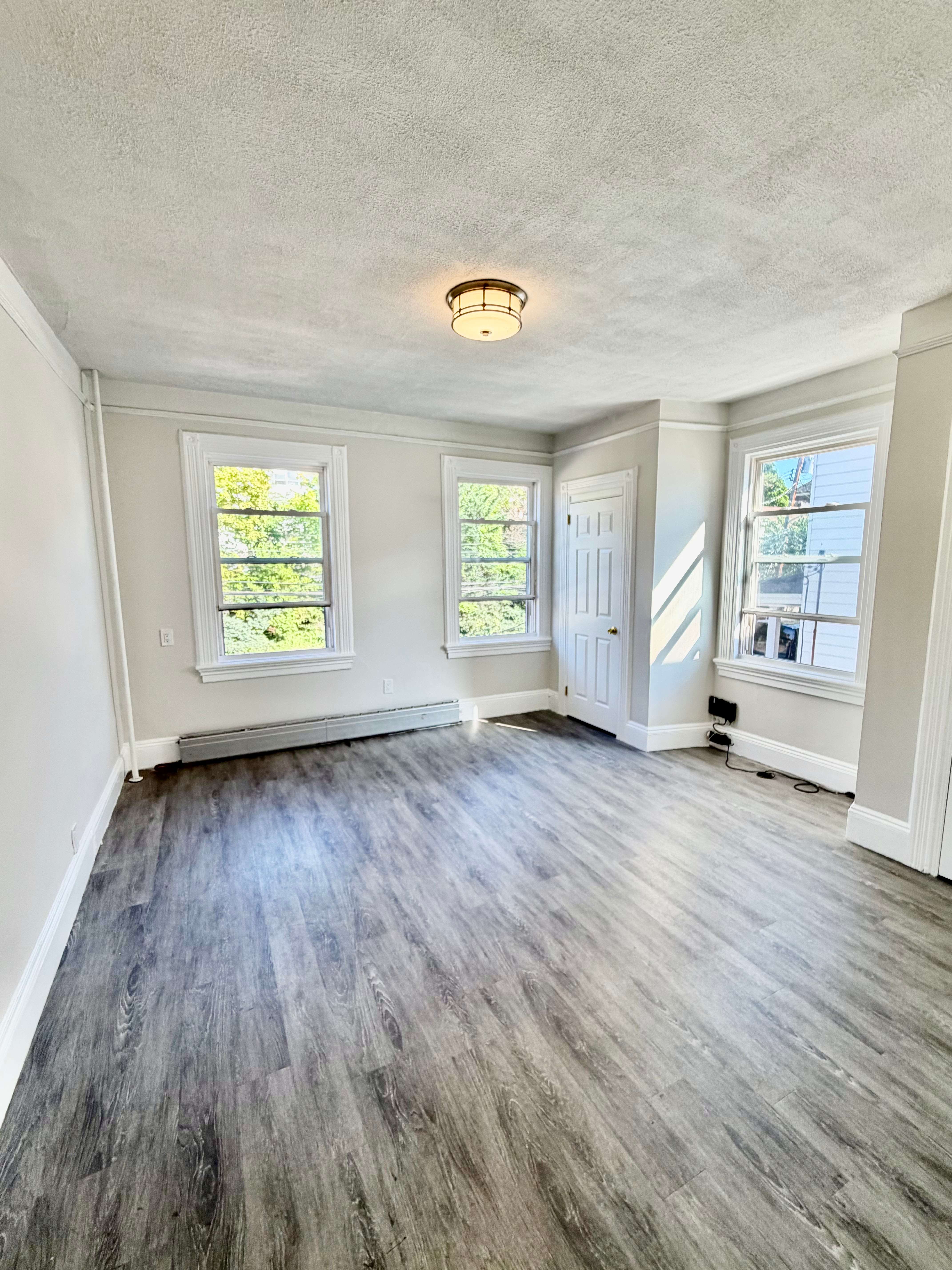 53 John St – photo 1 of 21