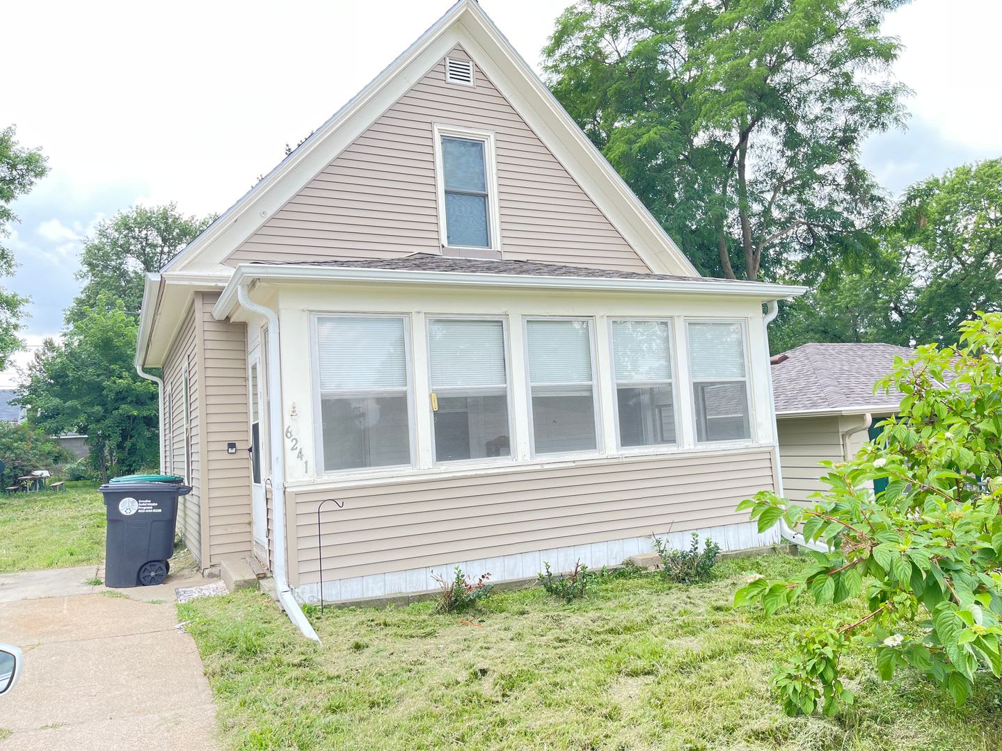Great Benson area house $1495 *Move in special* – photo 1