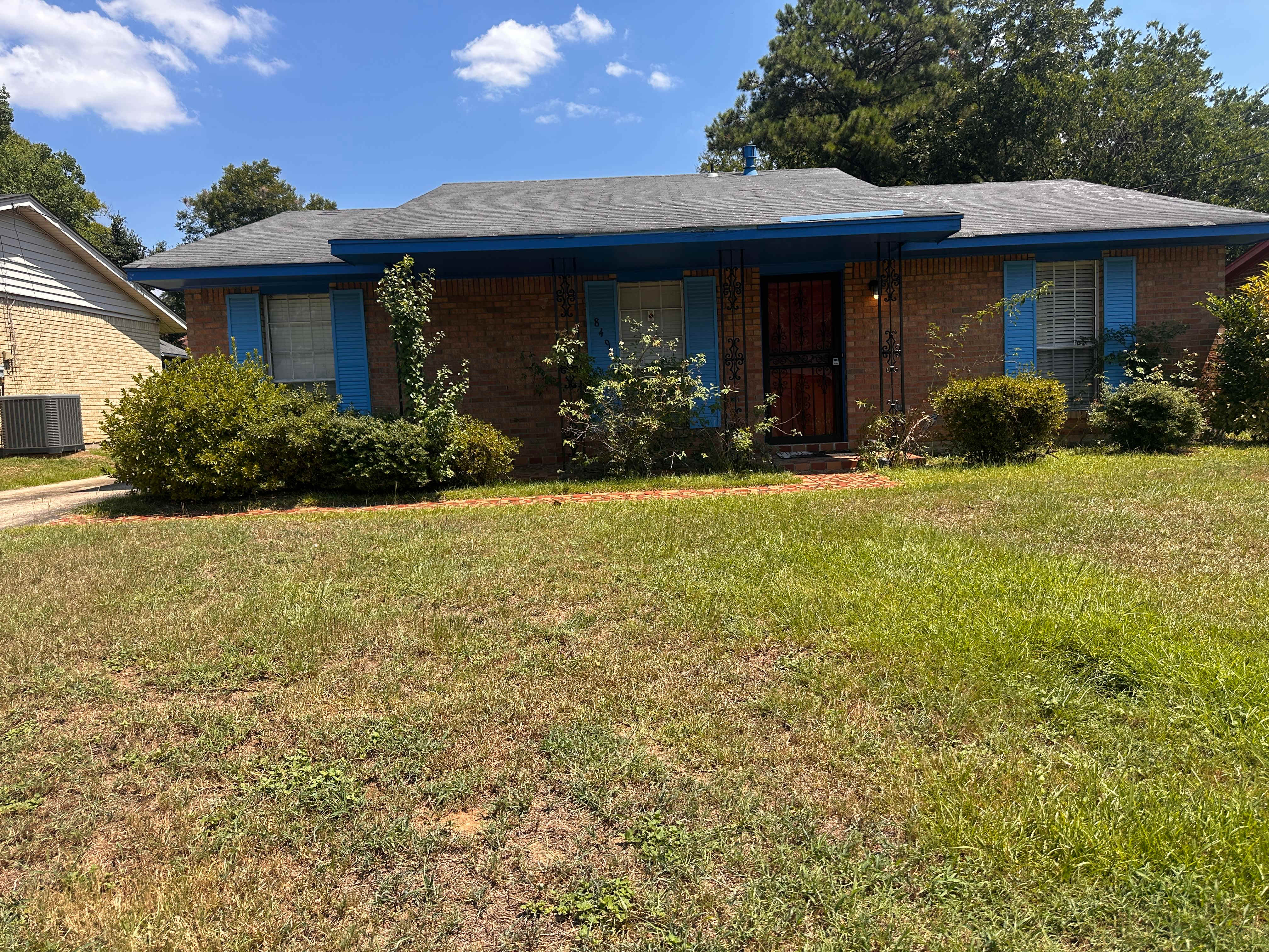 849 Alma Dr – photo 1