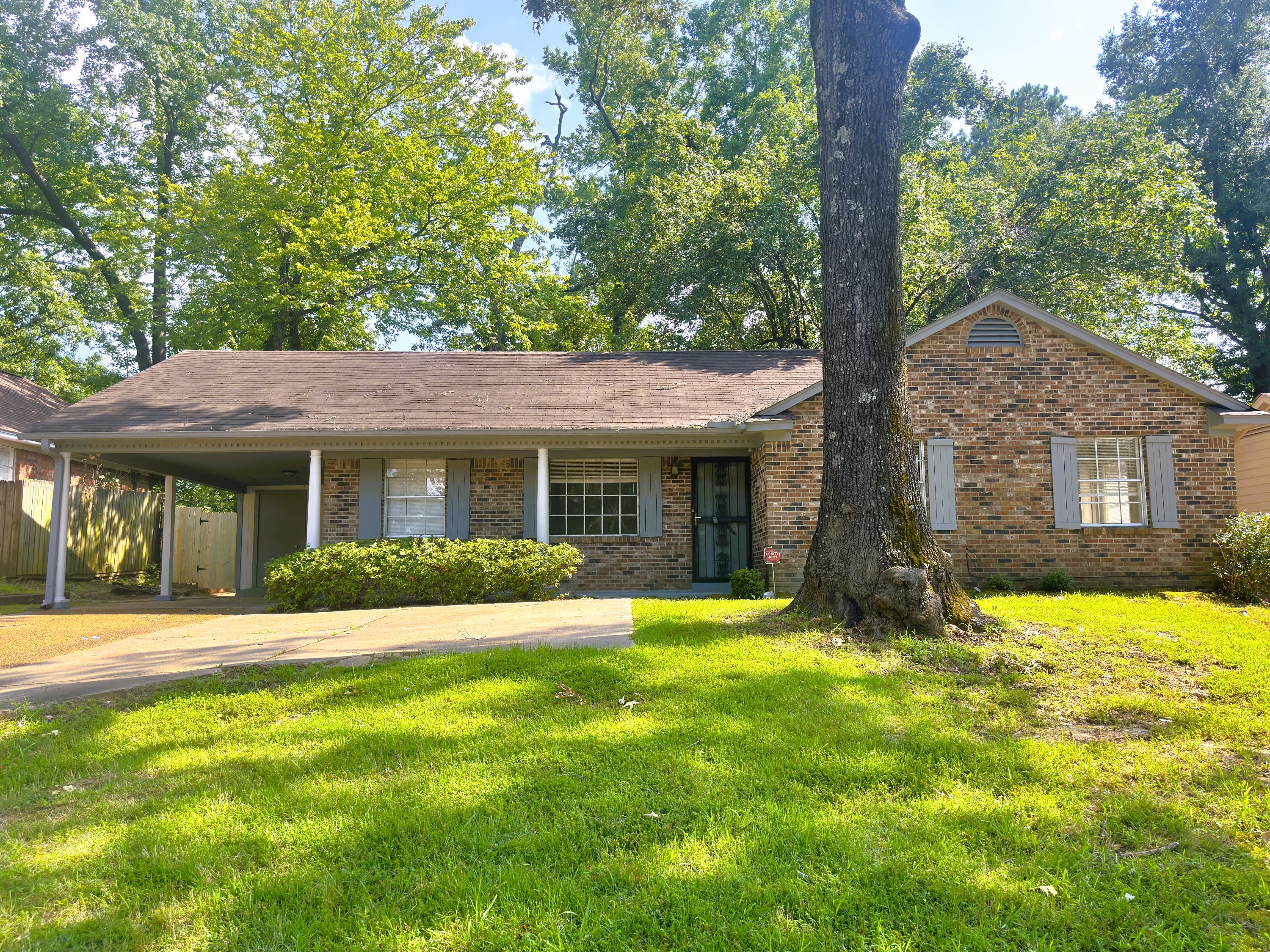 5209 Yale Road – photo 1