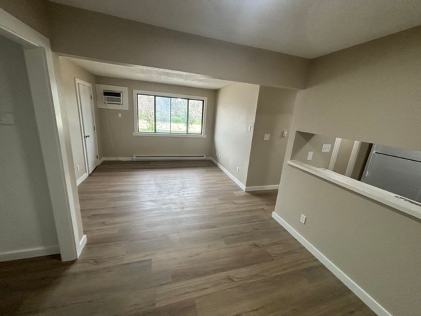 Fairview Apartments – photo 1 of 9